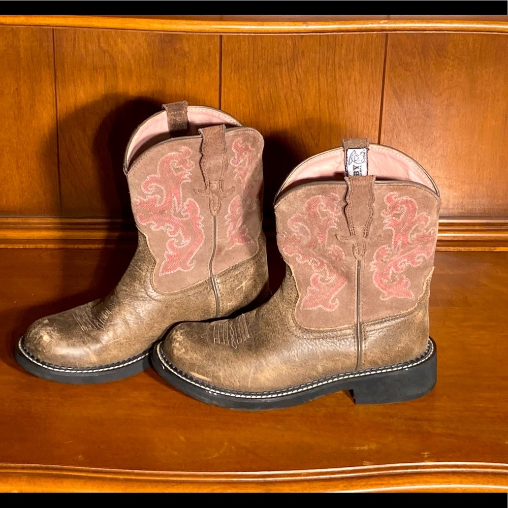 Ariat Fat Baby Cowgirl Boots with Pink Embroidery